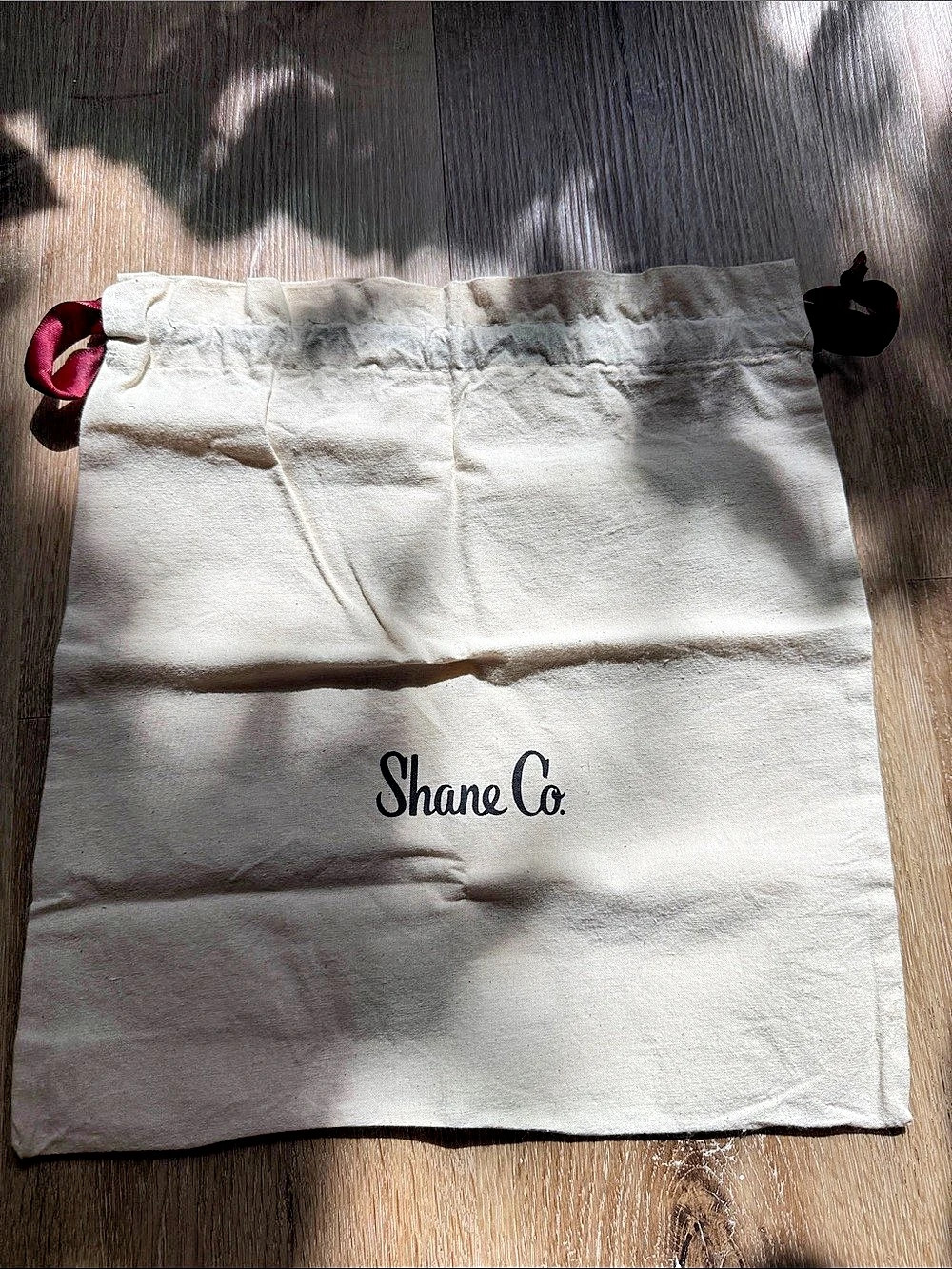 Shane Co. Jewelry Dust Bag / Pouch Cream & Red